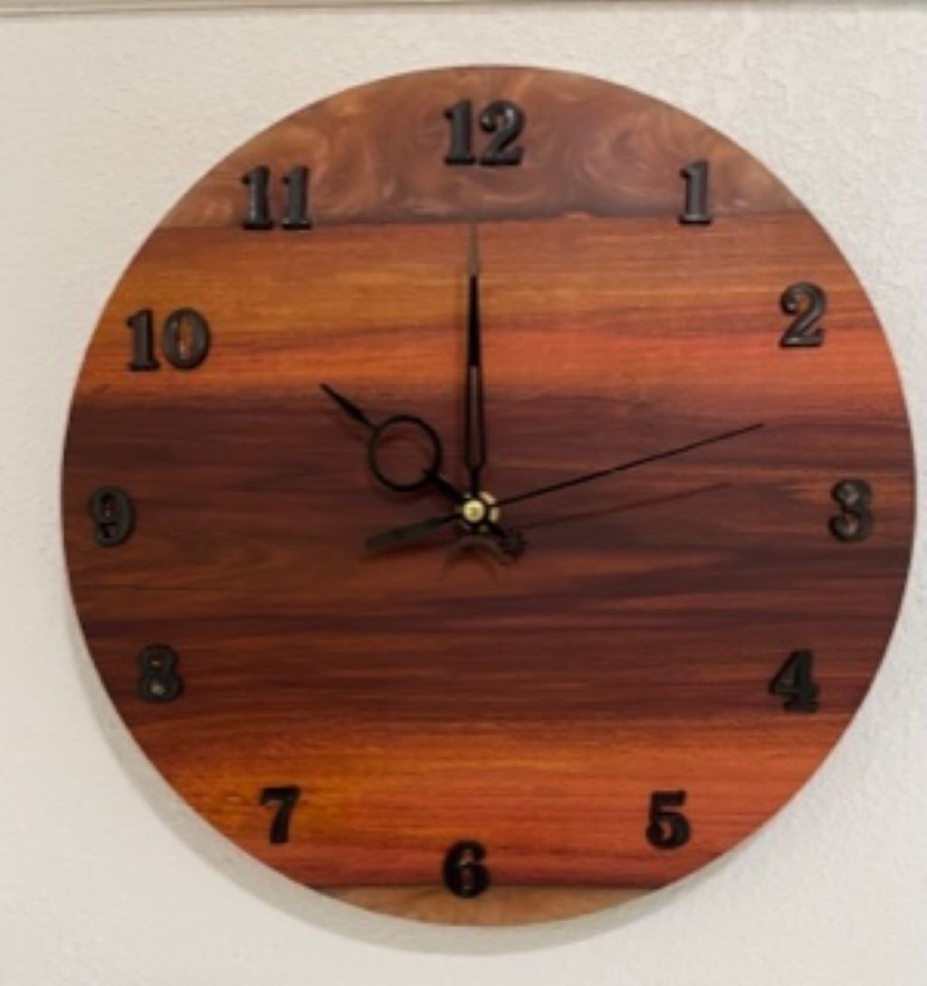 12&quot; Redheart Clock